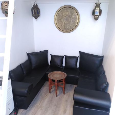 Little Studio In Paris Saint-Ouen  Buitenkant foto